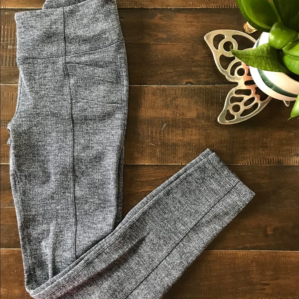 EUC athleta leggings S
